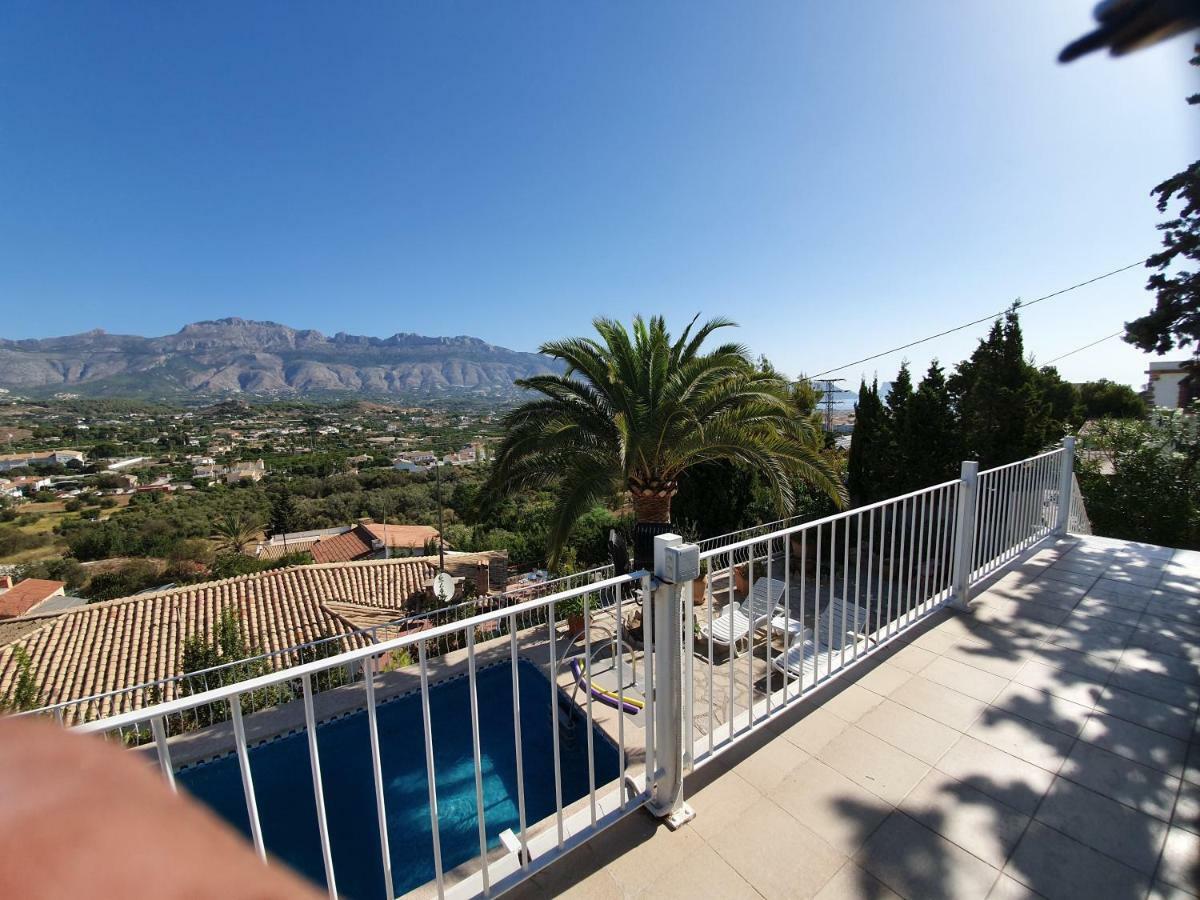 Haus Mit Pool Und Meerblick Альтеа Экстерьер фото